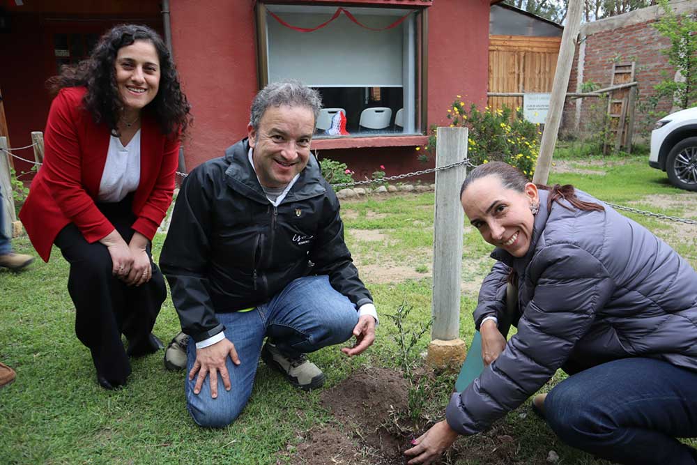 Directora de Sostenibilidad de ISA visitó Pro Tiltil y su Cocina Comunitaria